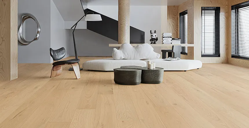 Engineered Timber Flooring vs. European Oak Flooring: A Comprehensive Guide