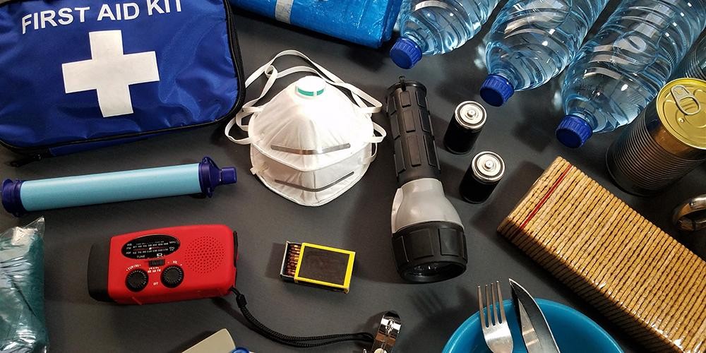 How The Emergency Kits Can Help You In Case Of Fire Breakout In The Office?